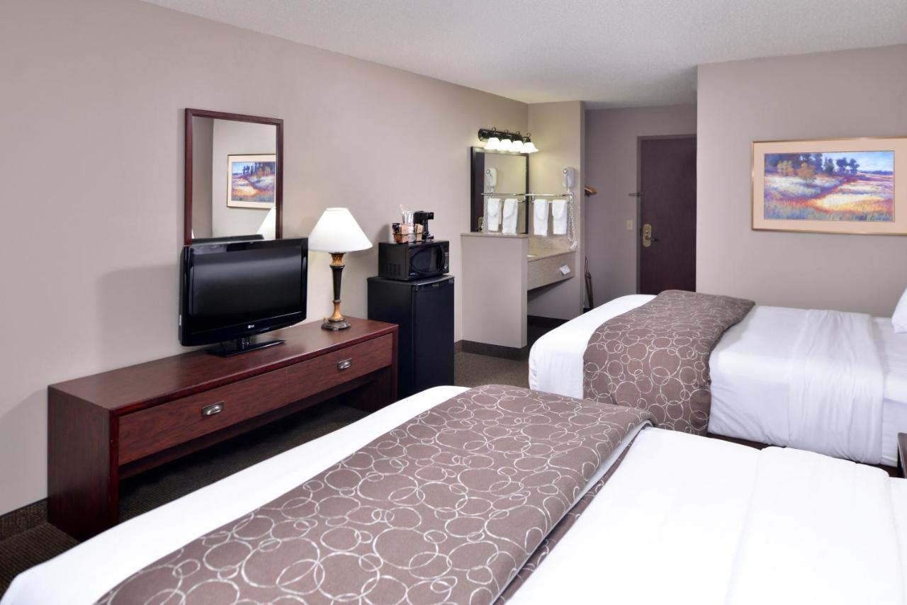Kelly Inn 13Th Avenue Fargo Extérieur photo