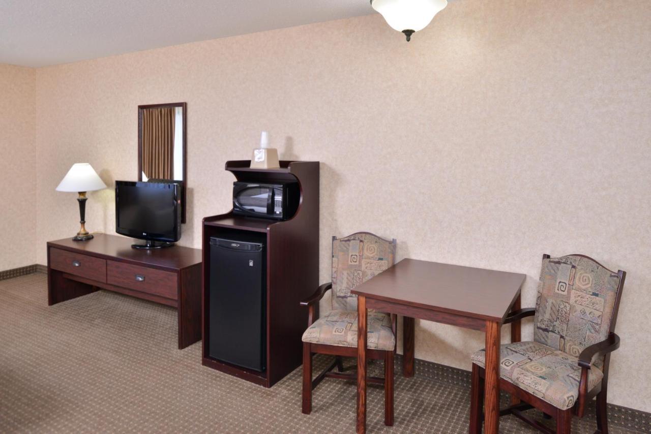 Kelly Inn 13Th Avenue Fargo Extérieur photo